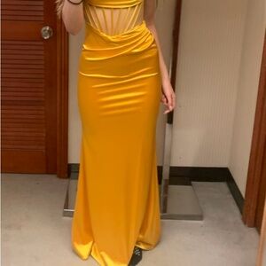 Stunning, gold corset gown, backless